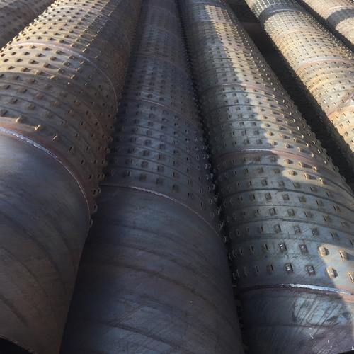 鹤壁孔式滤水管的材质选择